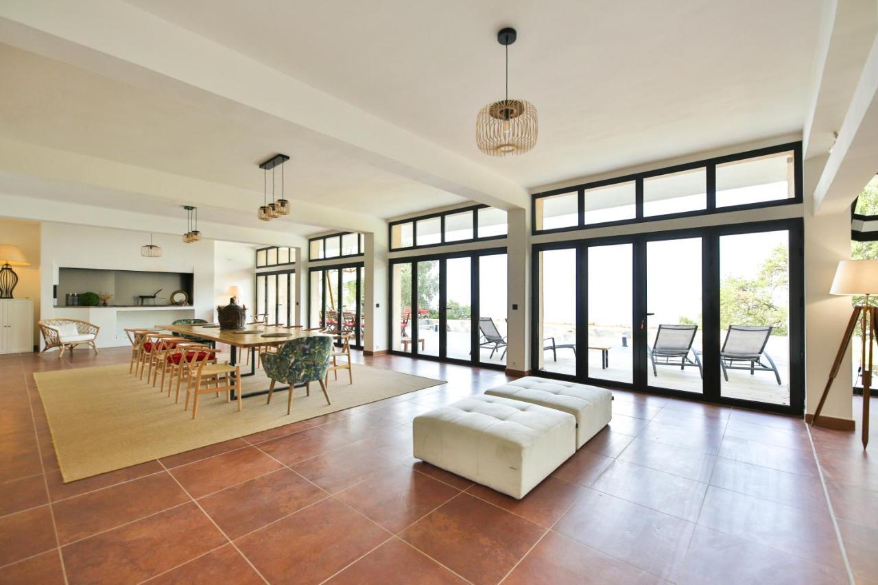 Grande Villa 750 M2 Le Mas Des Chenes Bormes-les-Mimosas Exteriér fotografie